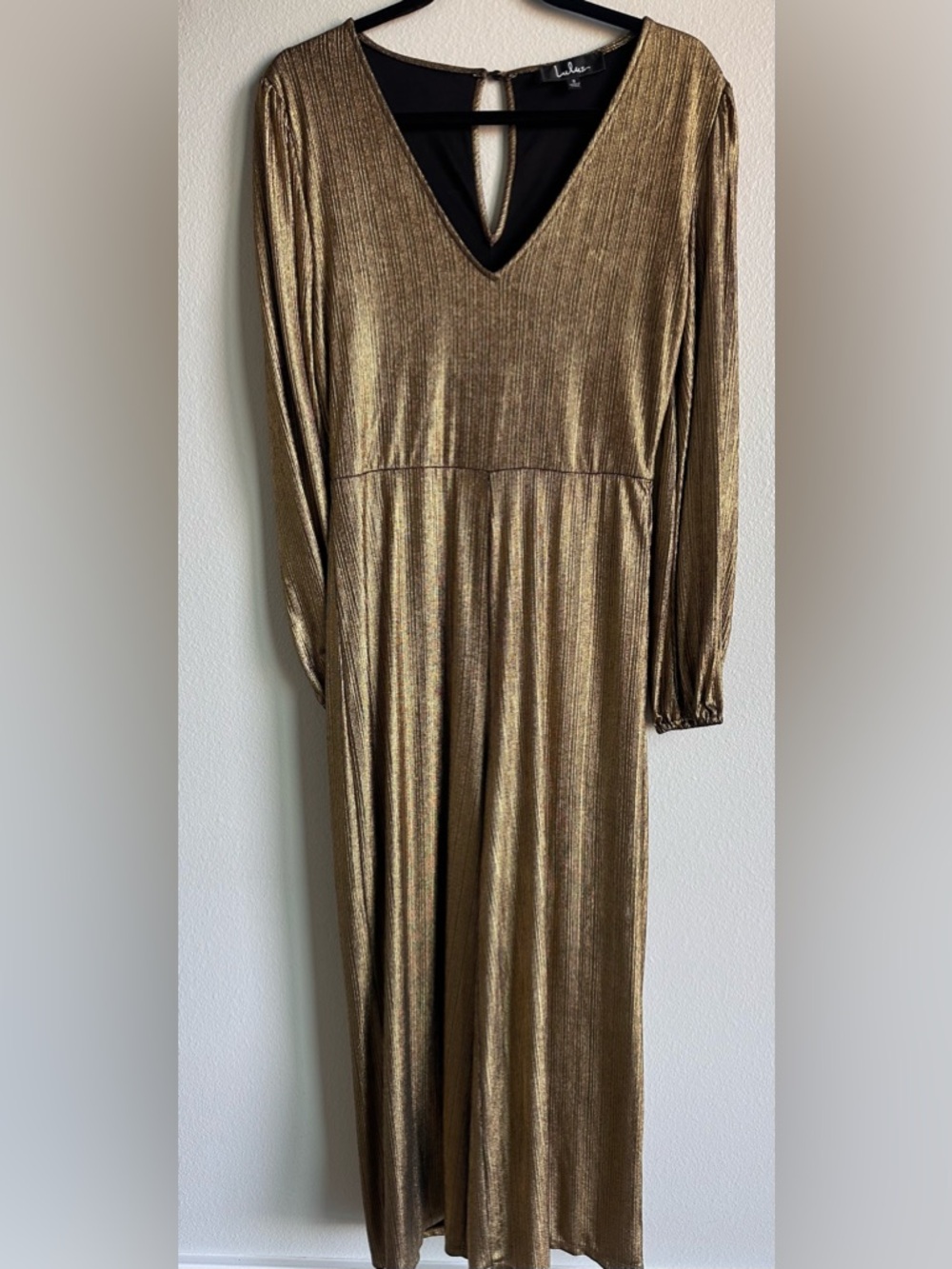 Lulu's Metallic Gold Long-Sleeve V-Neck Jumpsuit